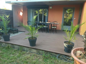 ARDECHE GITE 6- 8 PERS CLIM WIFI 3CH TERRASSE PARKING JARDIN